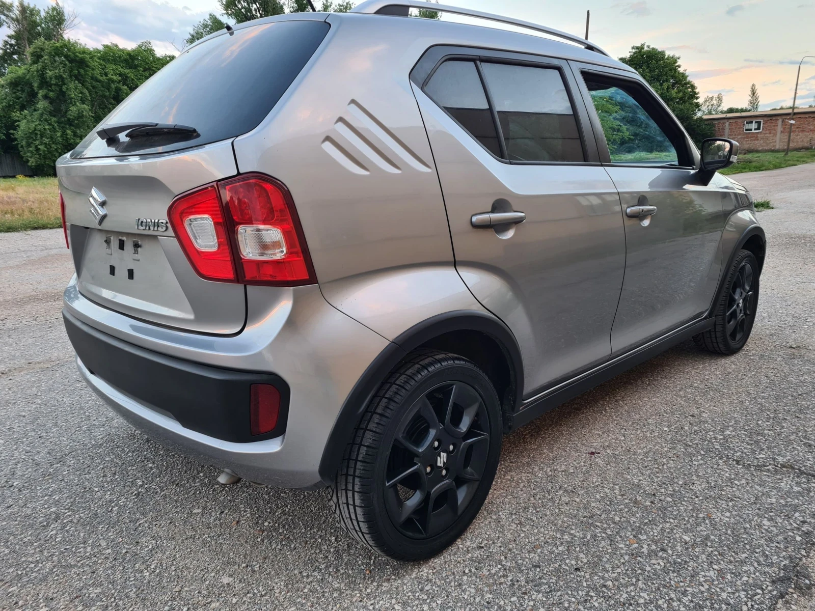 Suzuki Ignis 1.2i/автоматик  - изображение 7