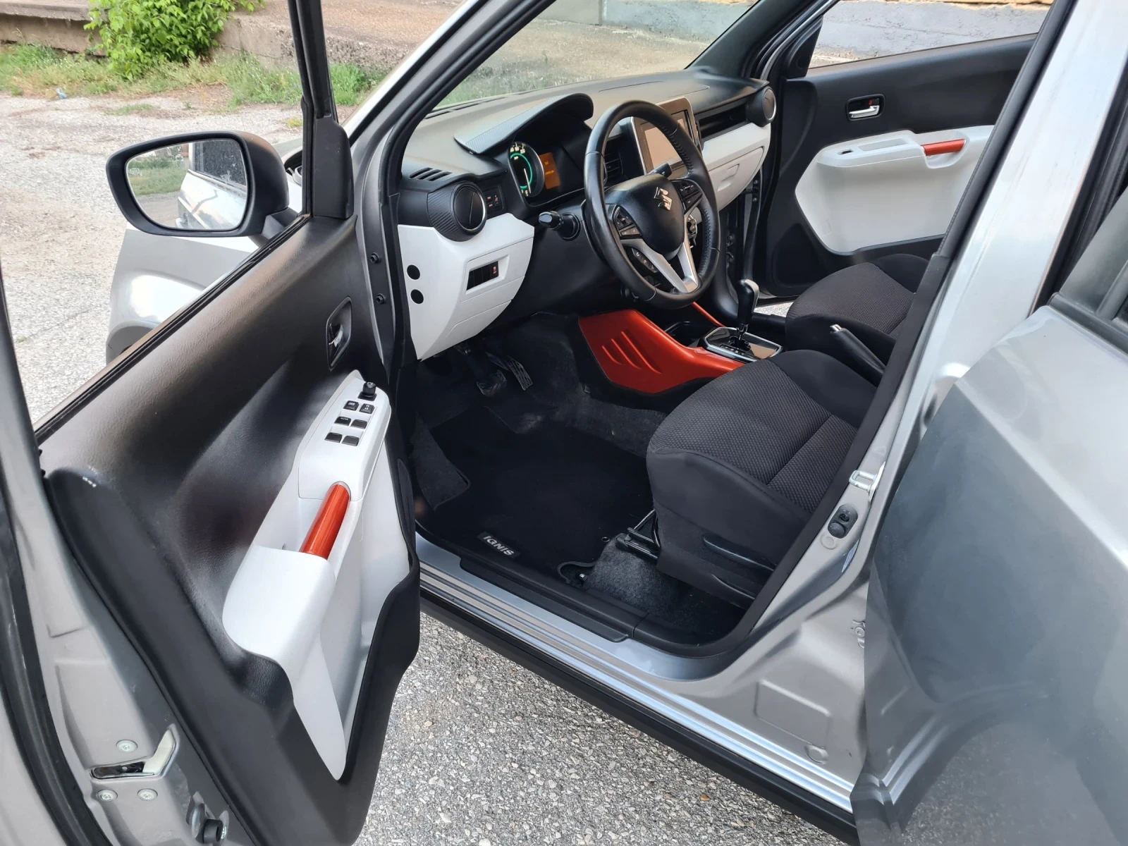 Suzuki Ignis 1.2i/автоматик  - изображение 9