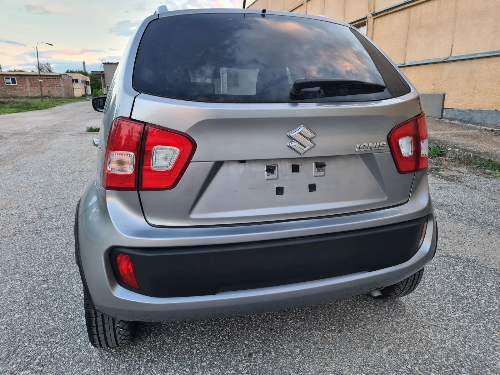 Suzuki Ignis 1.2i/автоматик  - изображение 5