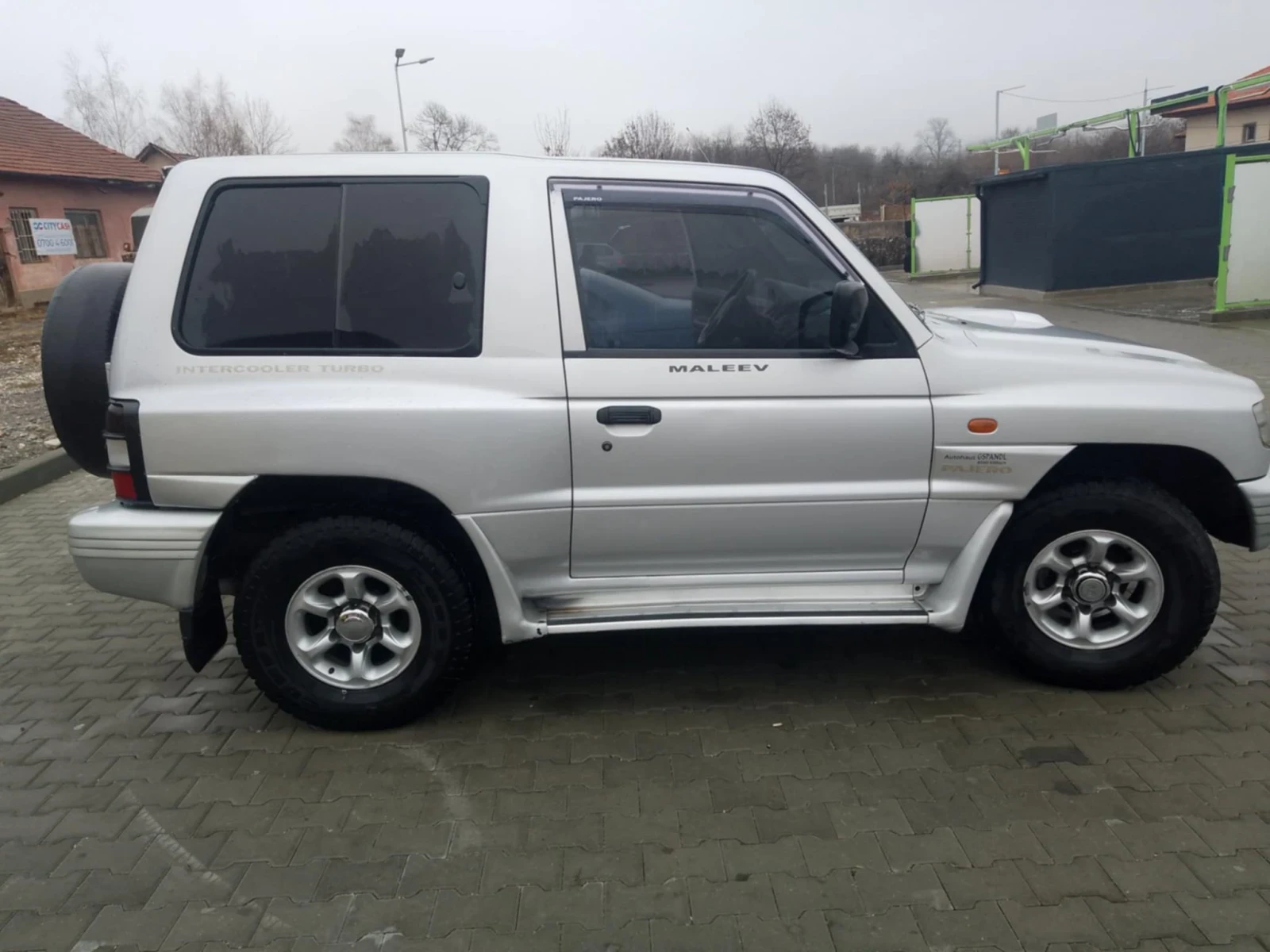 Mitsubishi Pajero  - изображение 2