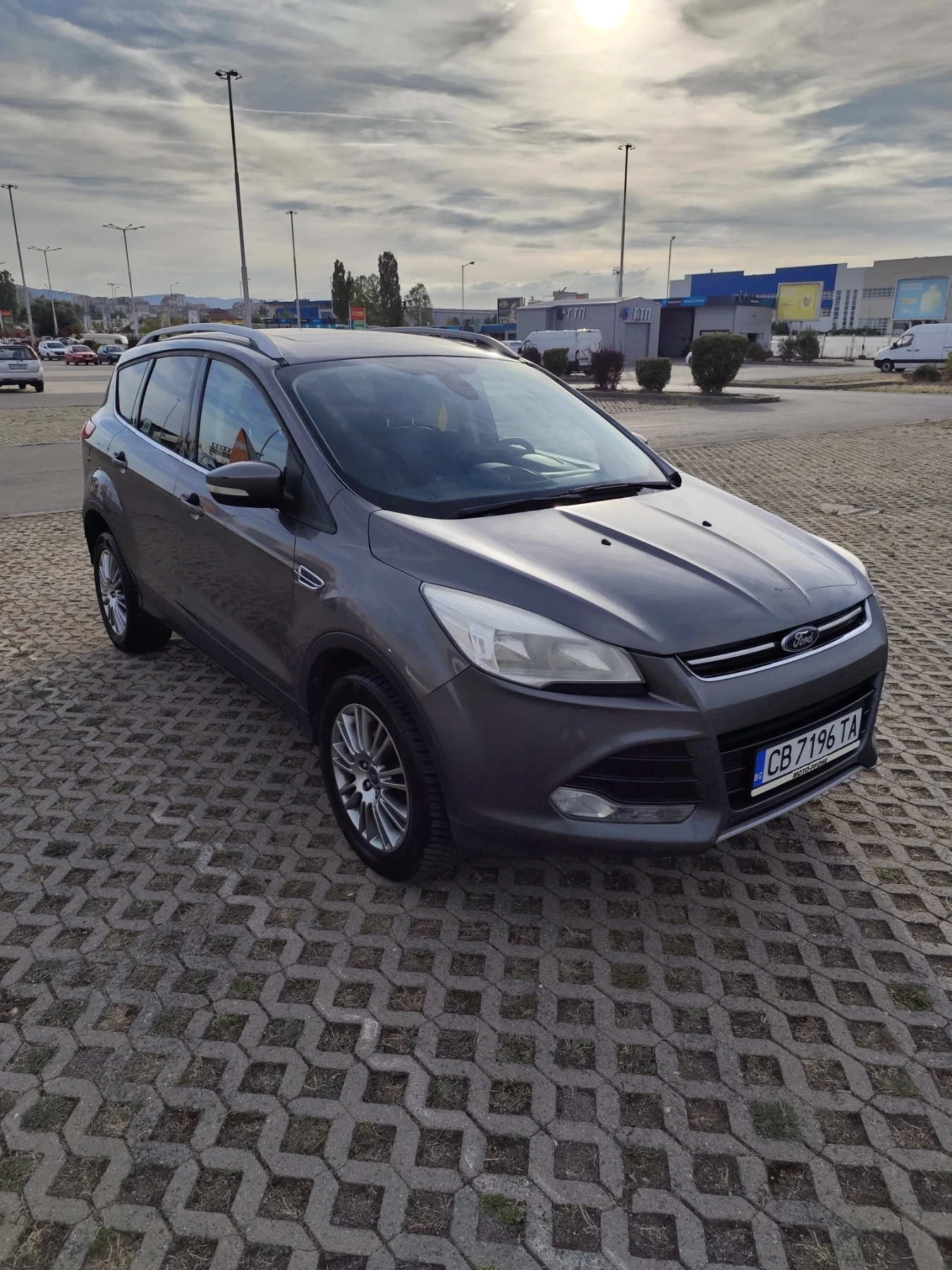 Ford Kuga  - изображение 4