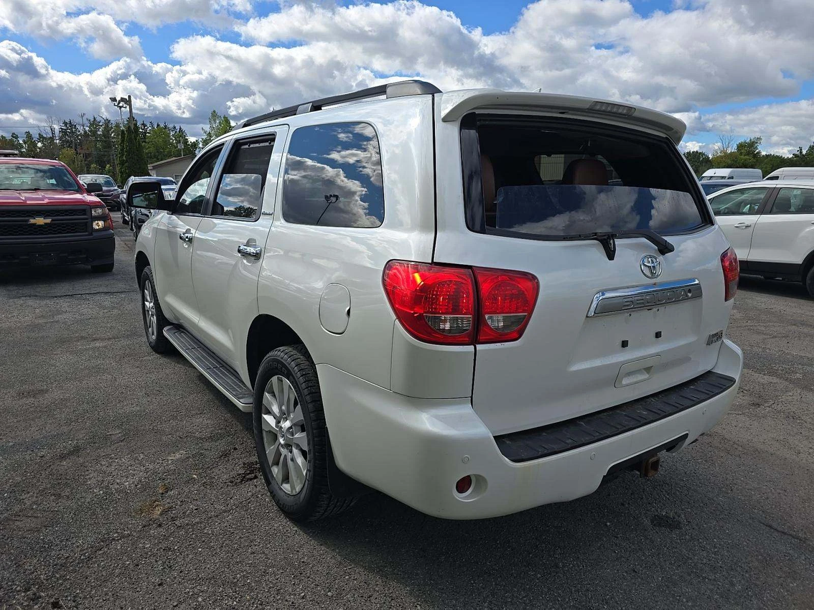 Toyota Sequoia PLATINUM* 5.7* V8* ПОДГРЕВ* КАМЕРА* КЕЙЛЕС - изображение 4