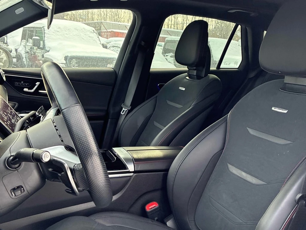 Mercedes-Benz GLC 43 AMG 2024 * CARFAX * БЕЗ ПЪРВОНАЧАЛНА ВНОСКА - изображение 10