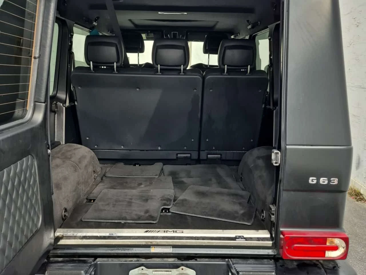 Mercedes-Benz G 63 AMG PANO| ОБДУХВАНЕ | 360 | ПАМЕТ |  , снимка 14 - Автомобили и джипове - 53785194