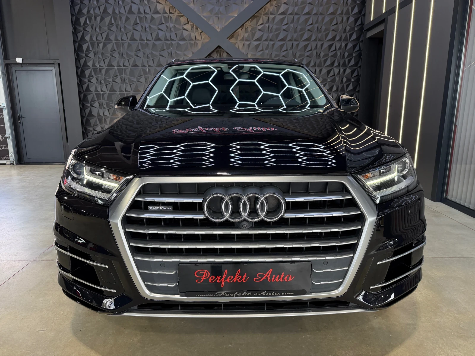 Audi Q7 3.0 TDI QUATTRO * BOSE * , снимка 2 - Автомобили и джипове - 53825005