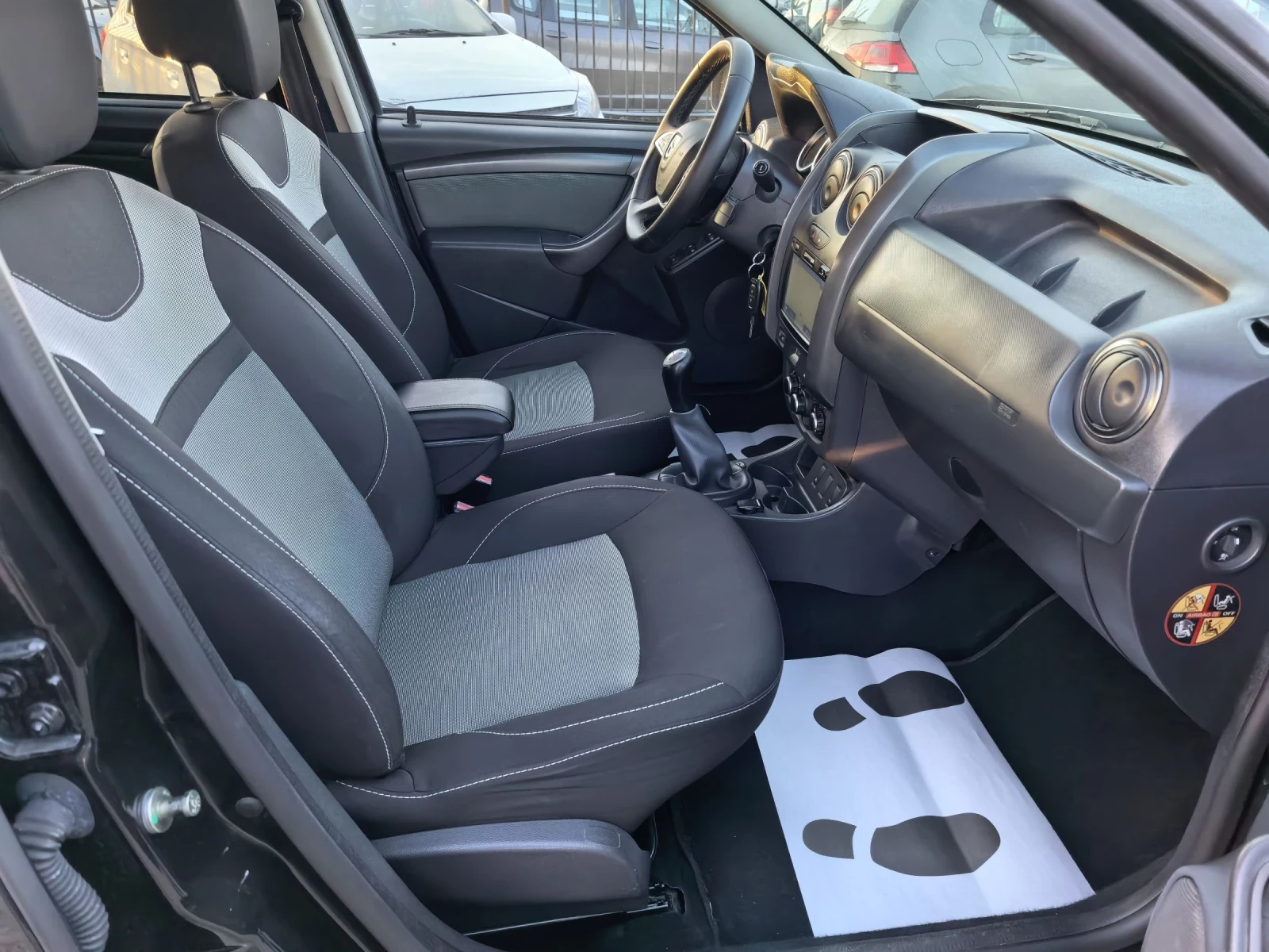 Dacia Duster 1, 6i GPL | Mobile.bg � ����������� 11