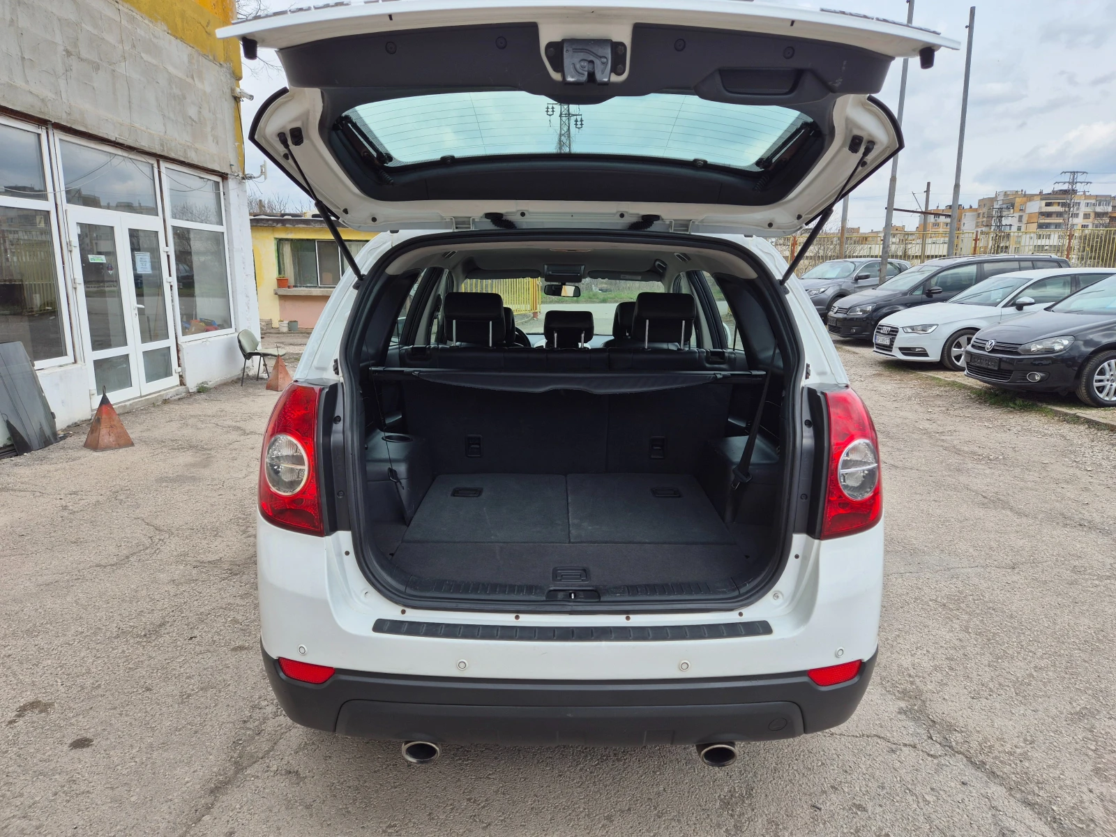 Chevrolet Captiva 2.0D NAVI ITALY TOP, снимка 16 - Автомобили и джипове - 53928091