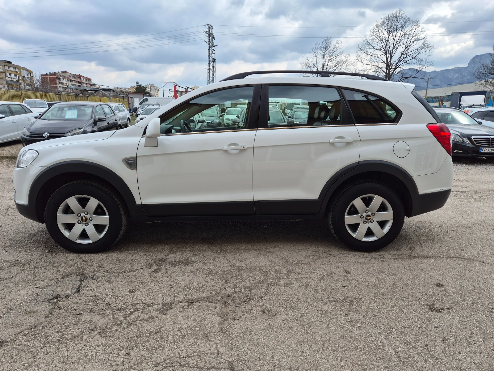 Chevrolet Captiva 2.0D NAVI ITALY TOP, снимка 12 - Автомобили и джипове - 53928091