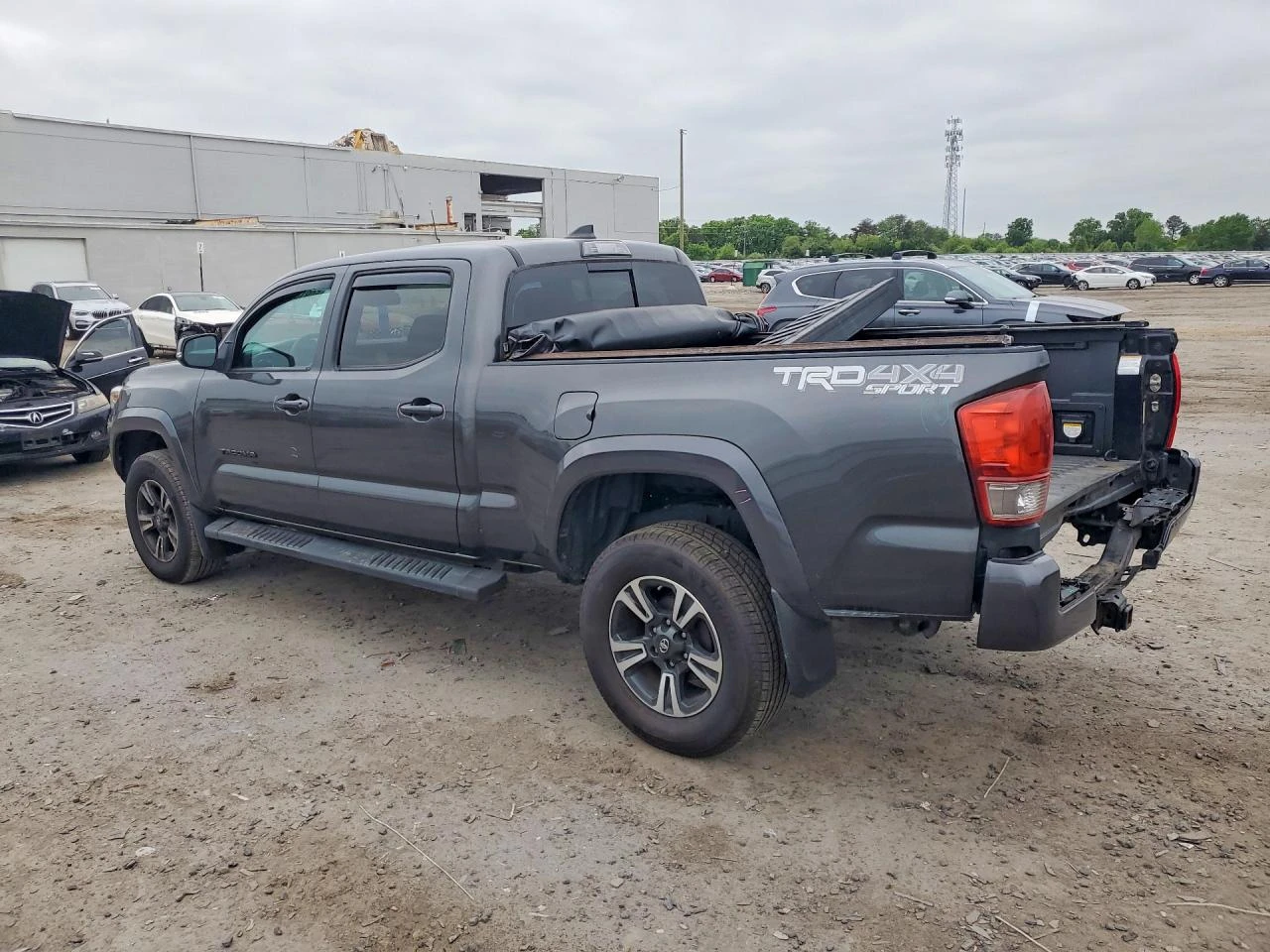 Toyota Tacoma 3.5l Trd Sport, снимка 2 - Автомобили и джипове - 54432276