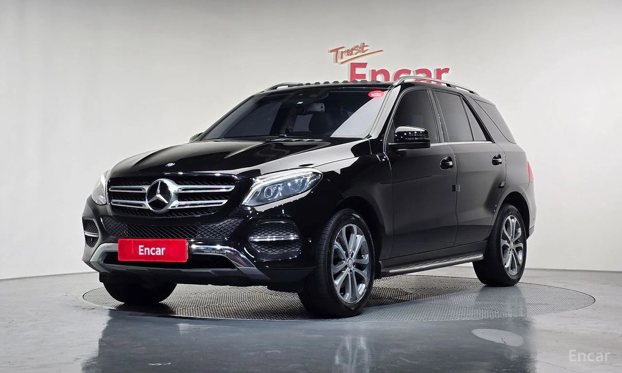 Mercedes-Benz GLE 250 КОЖА* ПОДГРЕВ* ПАНОРАМА