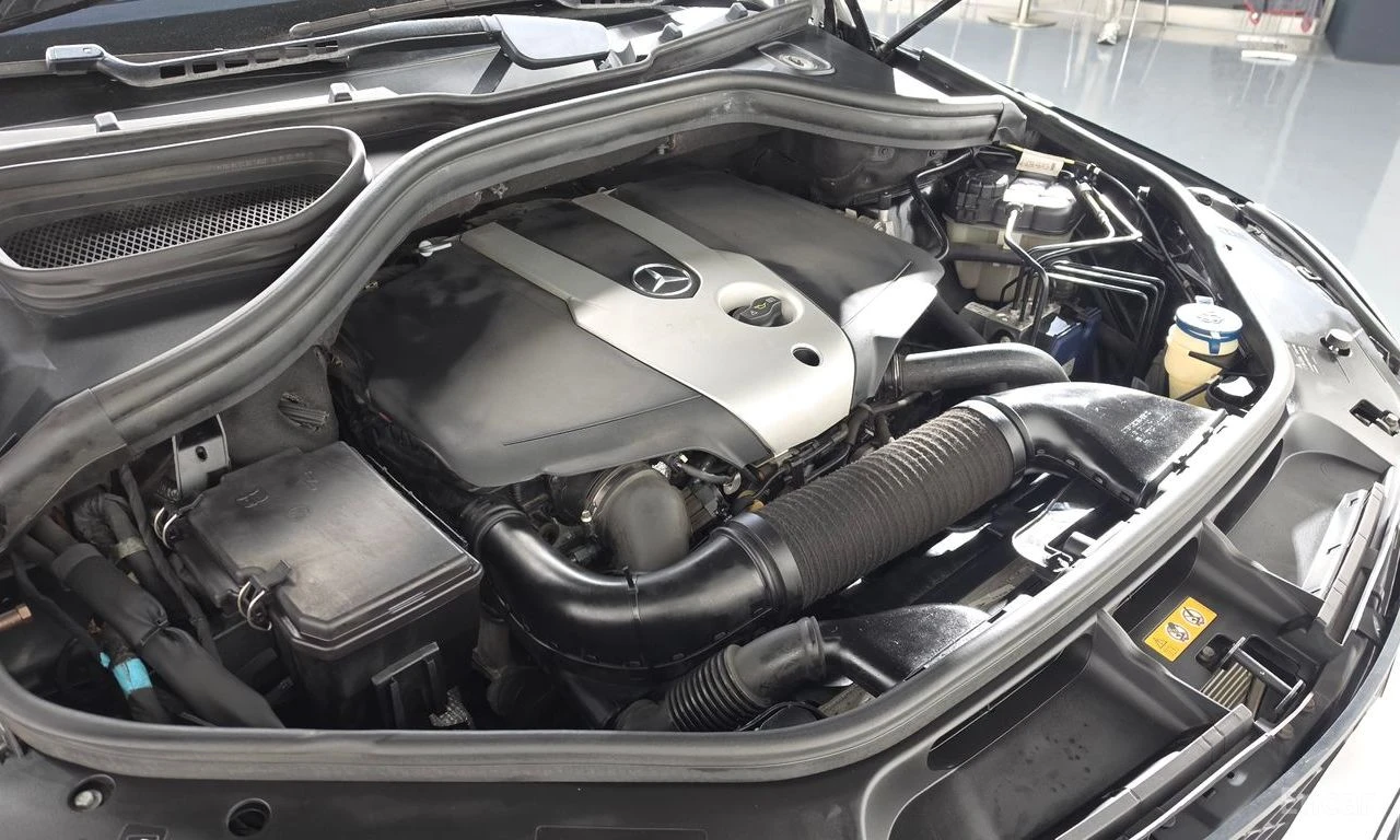 Mercedes-Benz GLE 250 КОЖА* ПОДГРЕВ* ПАНОРАМА, снимка 16 - Автомобили и джипове - 54595008