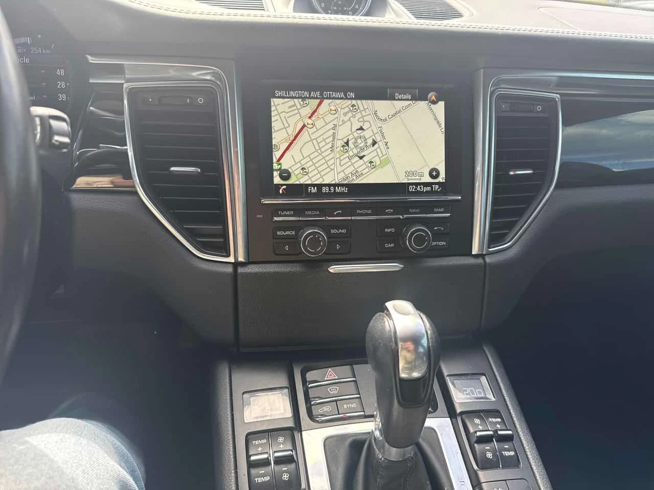 Porsche Macan * S * CARFAX * ПОДГРЕВ* ПАНОРАМА* ФИНАНСИРАНЕ, снимка 7 - Автомобили и джипове - 54769470