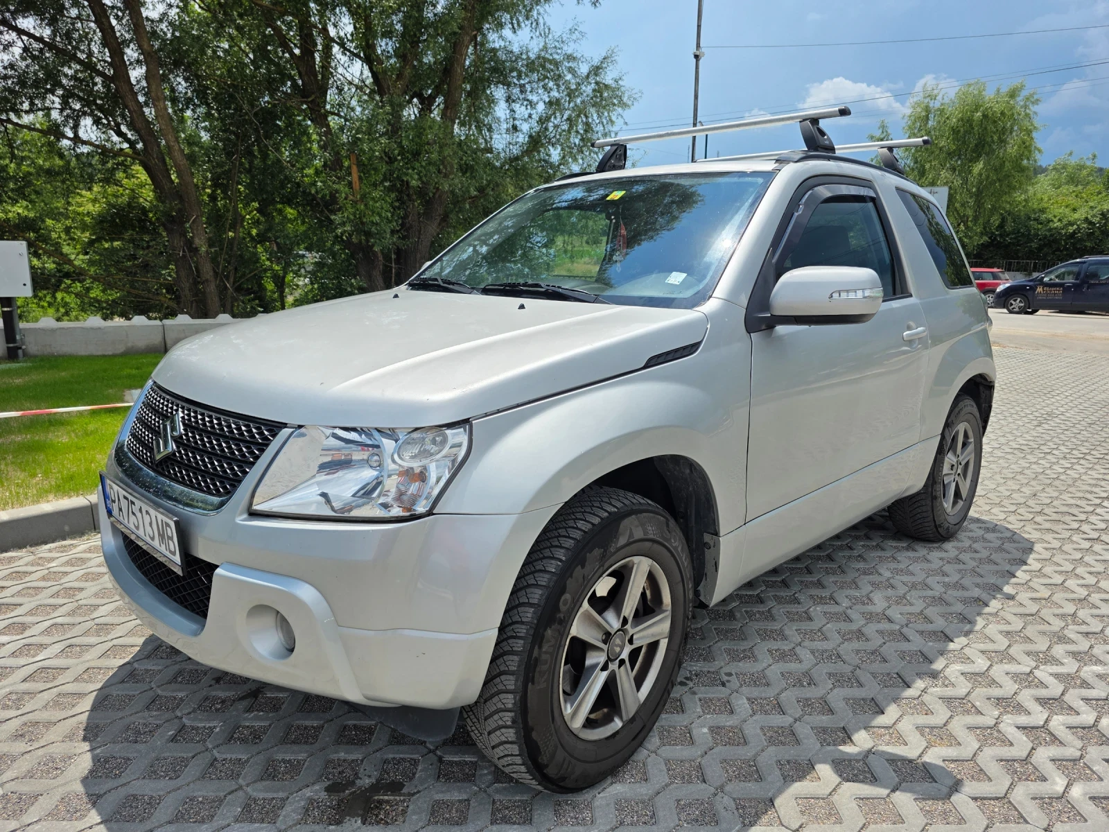 Suzuki Grand vitara 1.6i Face/4x4!, снимка 2 - Автомобили и джипове - 54869430