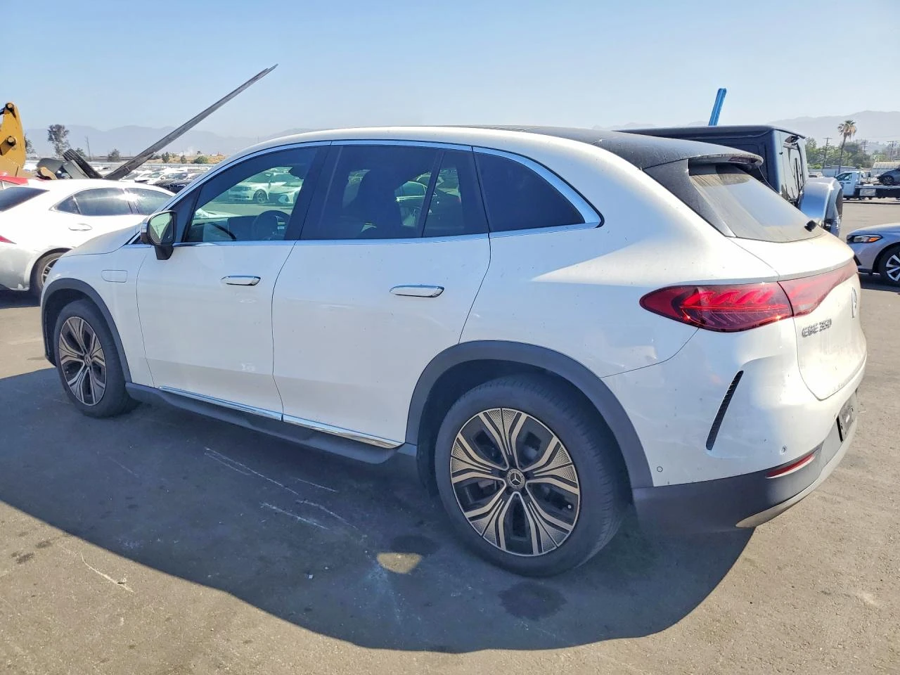 Mercedes-Benz EQE 350 SUV 4MATIC, снимка 2 - Автомобили и джипове - 55584956
