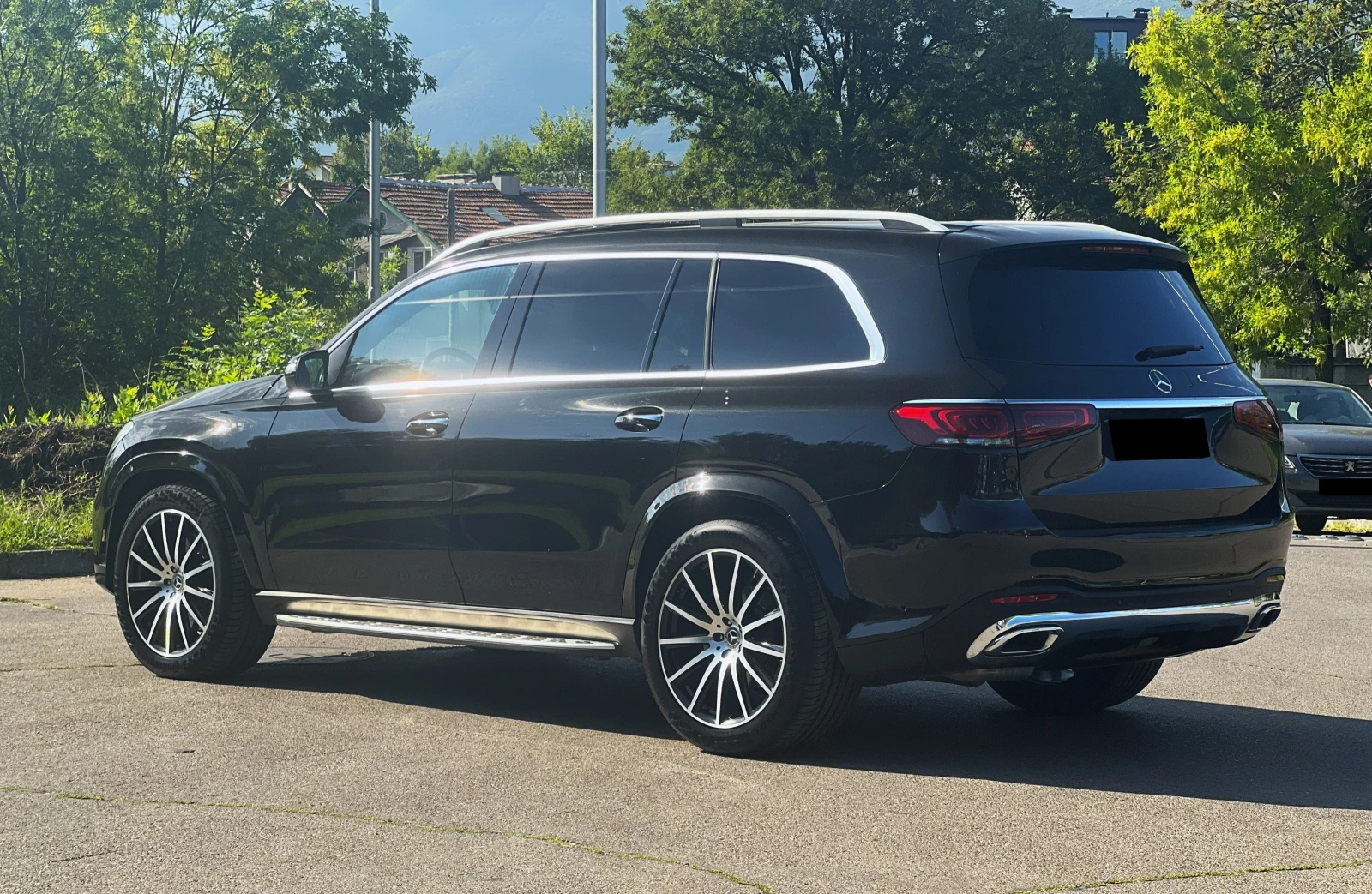 Mercedes-Benz GLS 400 d / AMG / BURM / HUD / 360 / PANO / MULTIBEAM /, снимка 4 - Автомобили и джипове - 55623598