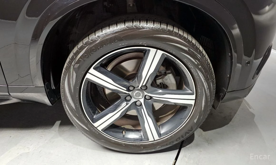 Volvo Xc90, снимка 5 - Автомобили и джипове - 55662528