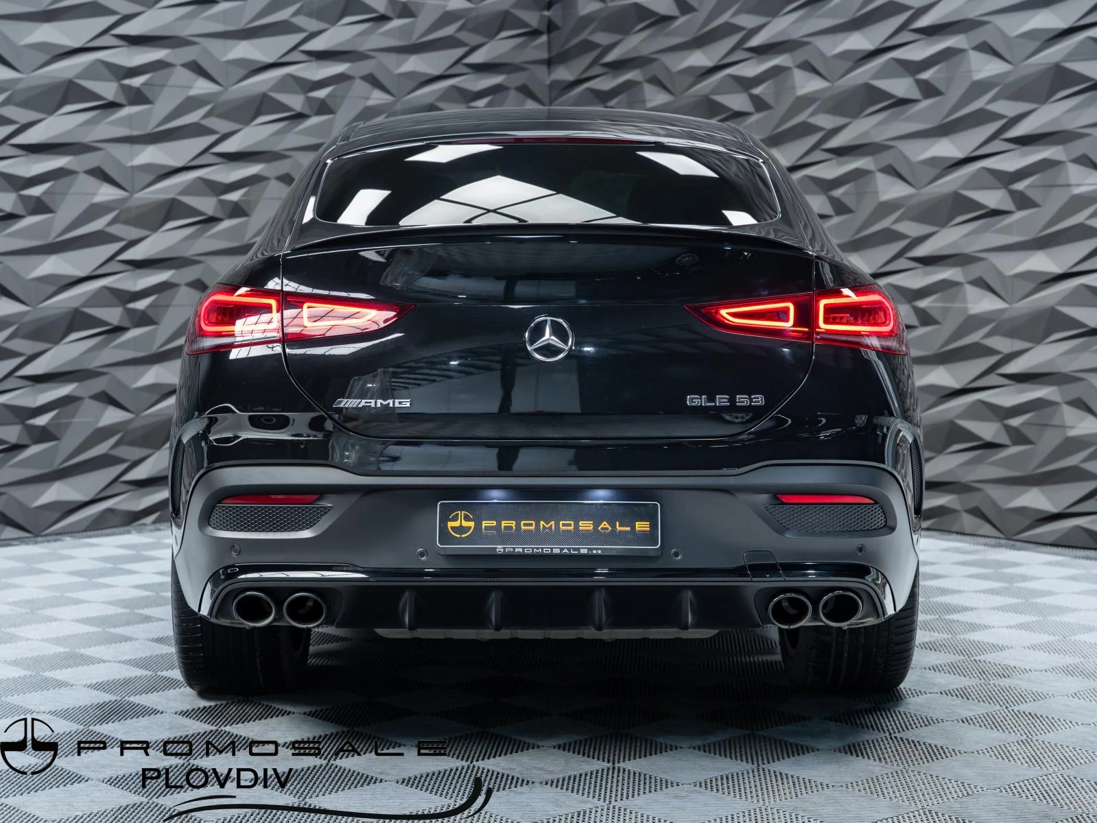 Mercedes-Benz GLE 53 4MATIC COUPE* BURMESTER* 360CAM* ОБДУХВ* PANO* AIRMATIC* , снимка 4 - Автомобили и джипове - 55787618