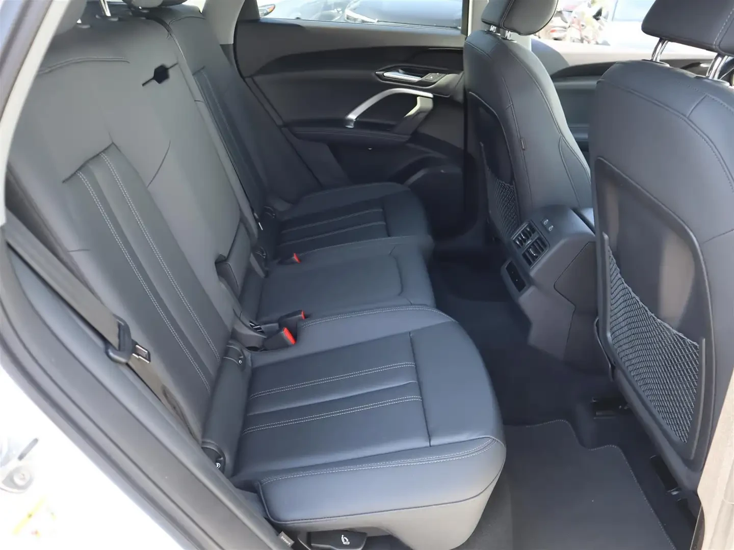 Audi Q5 2.0* MATRIX* S* LINE* 360КАМЕРА* LANE* ASSIST* , снимка 11 - Автомобили и джипове - 55787929