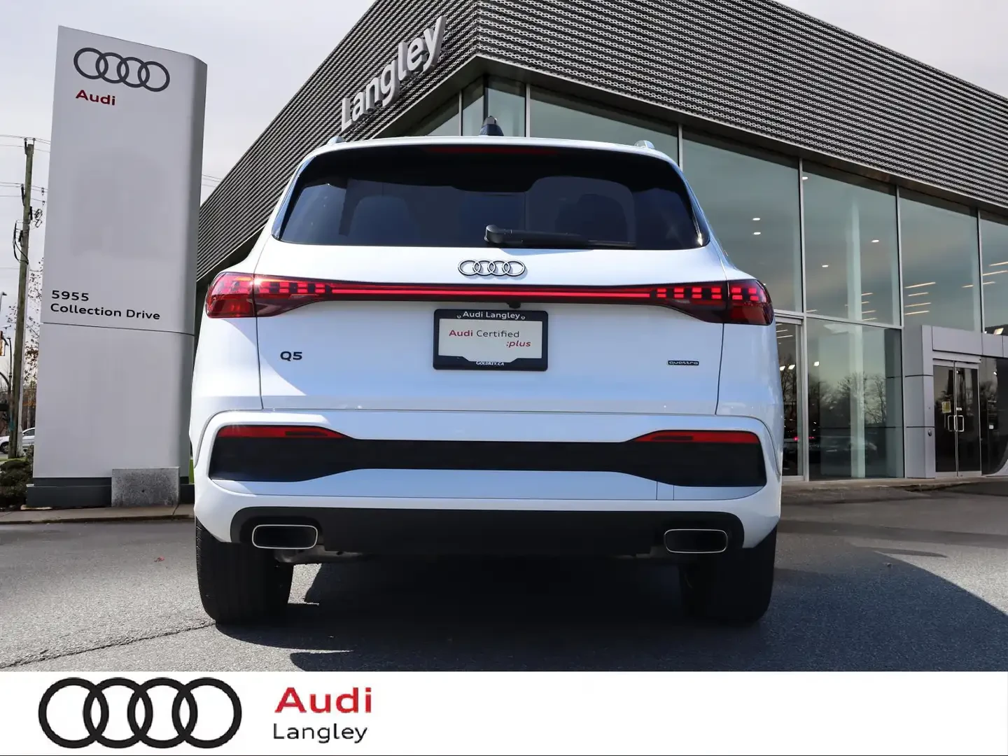 Audi Q5 2.0* MATRIX* S* LINE* 360КАМЕРА* LANE* ASSIST* , снимка 5 - Автомобили и джипове - 55787929