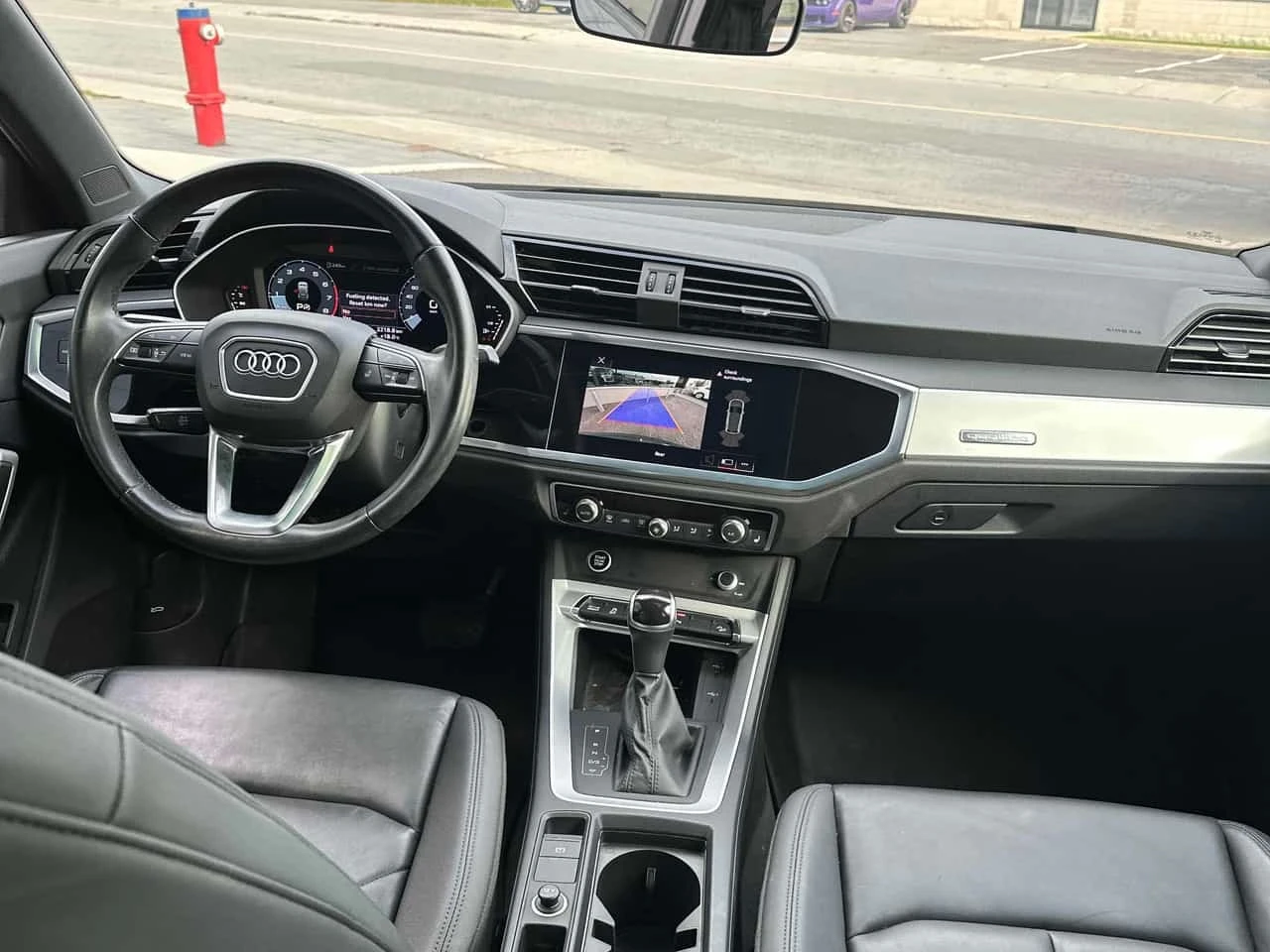 Audi Q3 * Komfort 45 TFSI quattro * CARFAX *  | Mobile.bg � ����������� 11