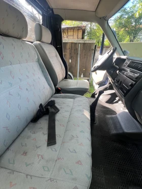 Обява за продажба на VW Transporter 2.5TDI 102k.c ~5 600 лв. - изображение 7