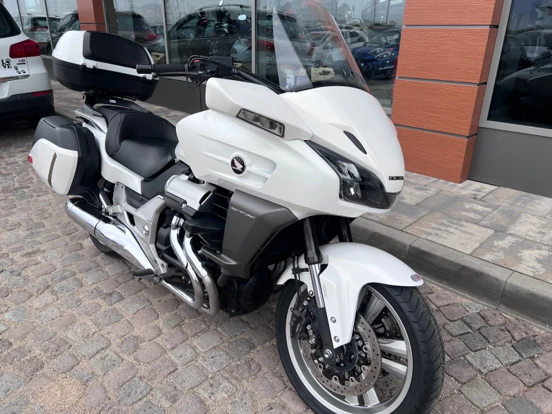 Honda CTX 1300, снимка 2 - Мотоциклети и мототехника - 47546604