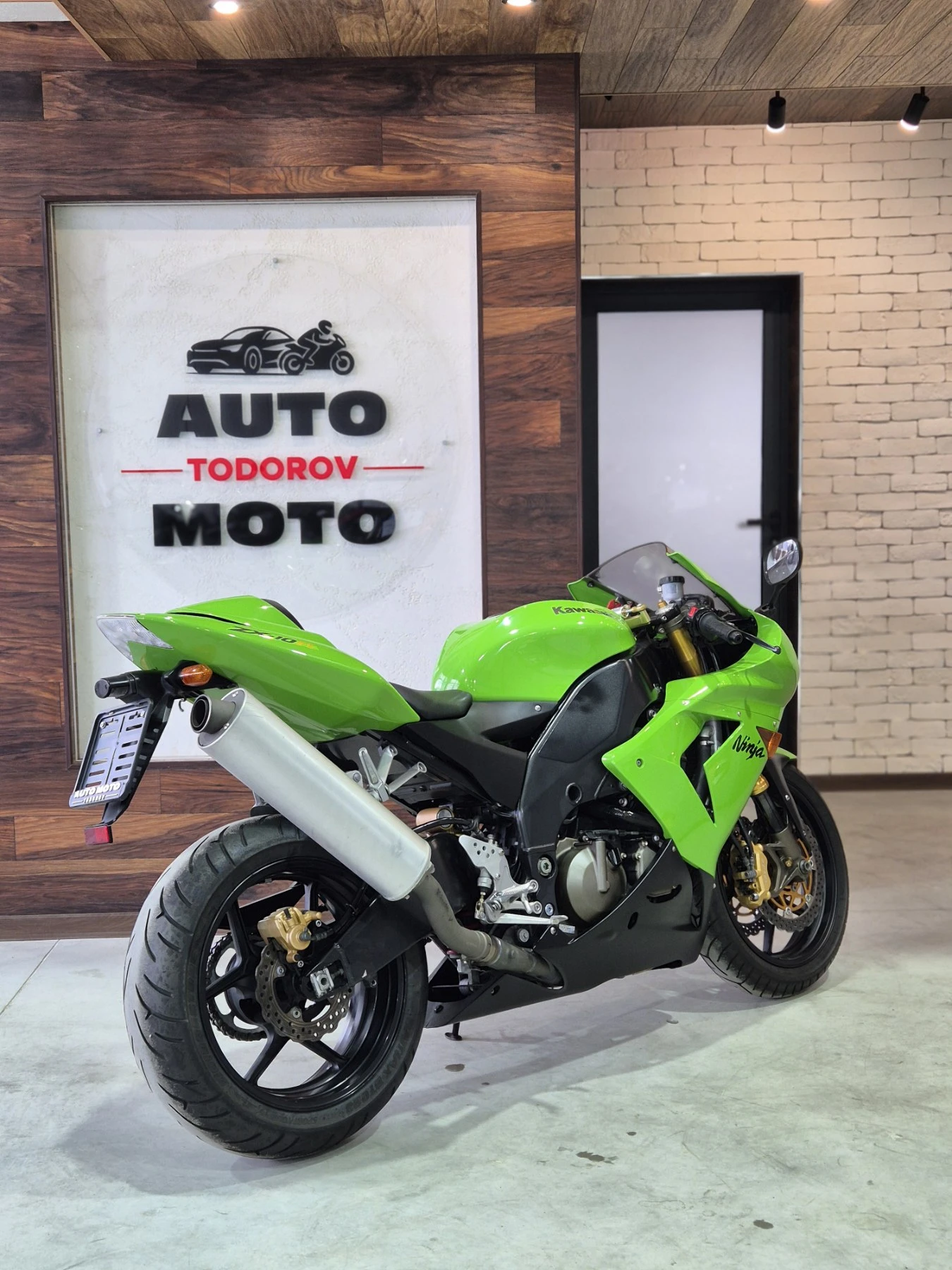 Kawasaki Zrx ZX-10R Ninja Нов внос от ШВЕЙЦАРИЯ!!!, снимка 8 - Мотоциклети и мототехника - 54158360
