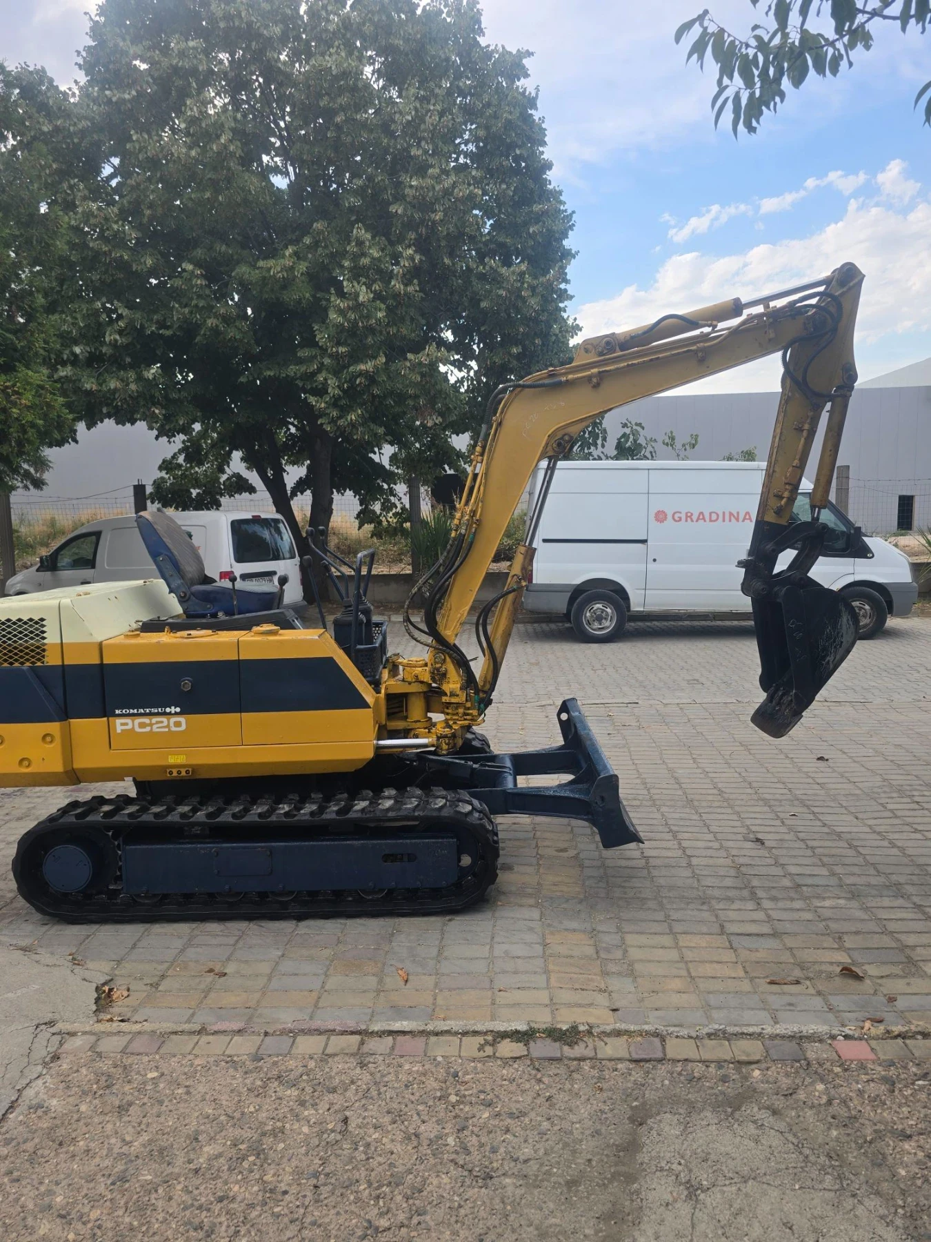 Багер Komatsu PC 20, снимка 3 - Индустриална техника - 55927287