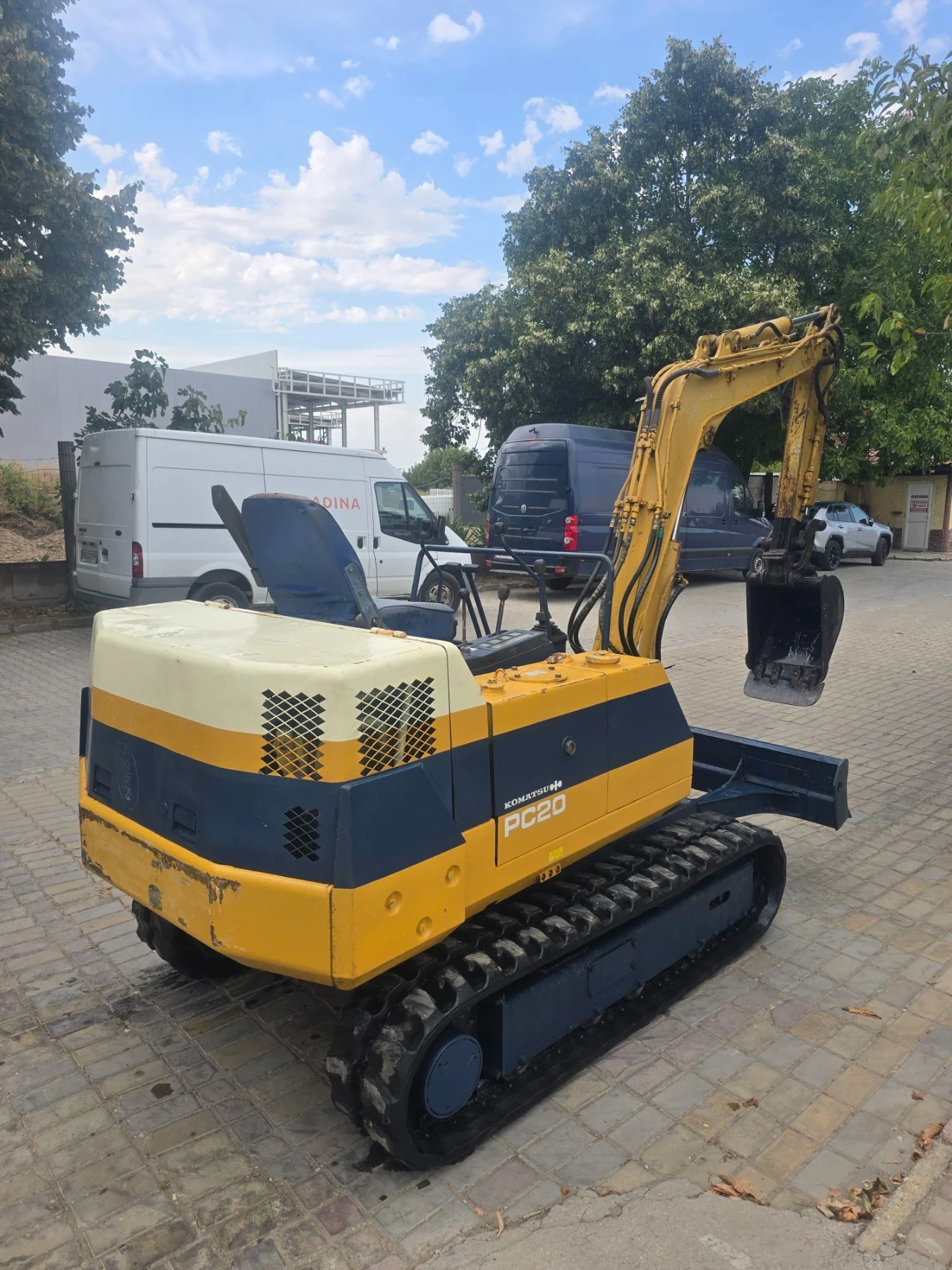 Багер Komatsu PC 20, снимка 4 - Индустриална техника - 55927287