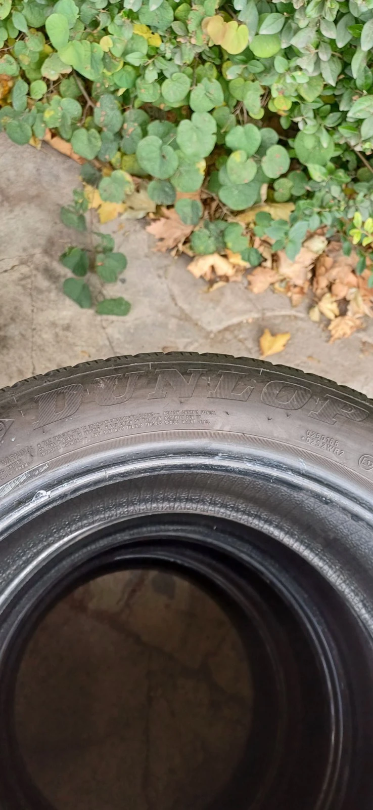 Гуми Зимни 205/60R16, снимка 7 - Гуми и джанти - 52129653