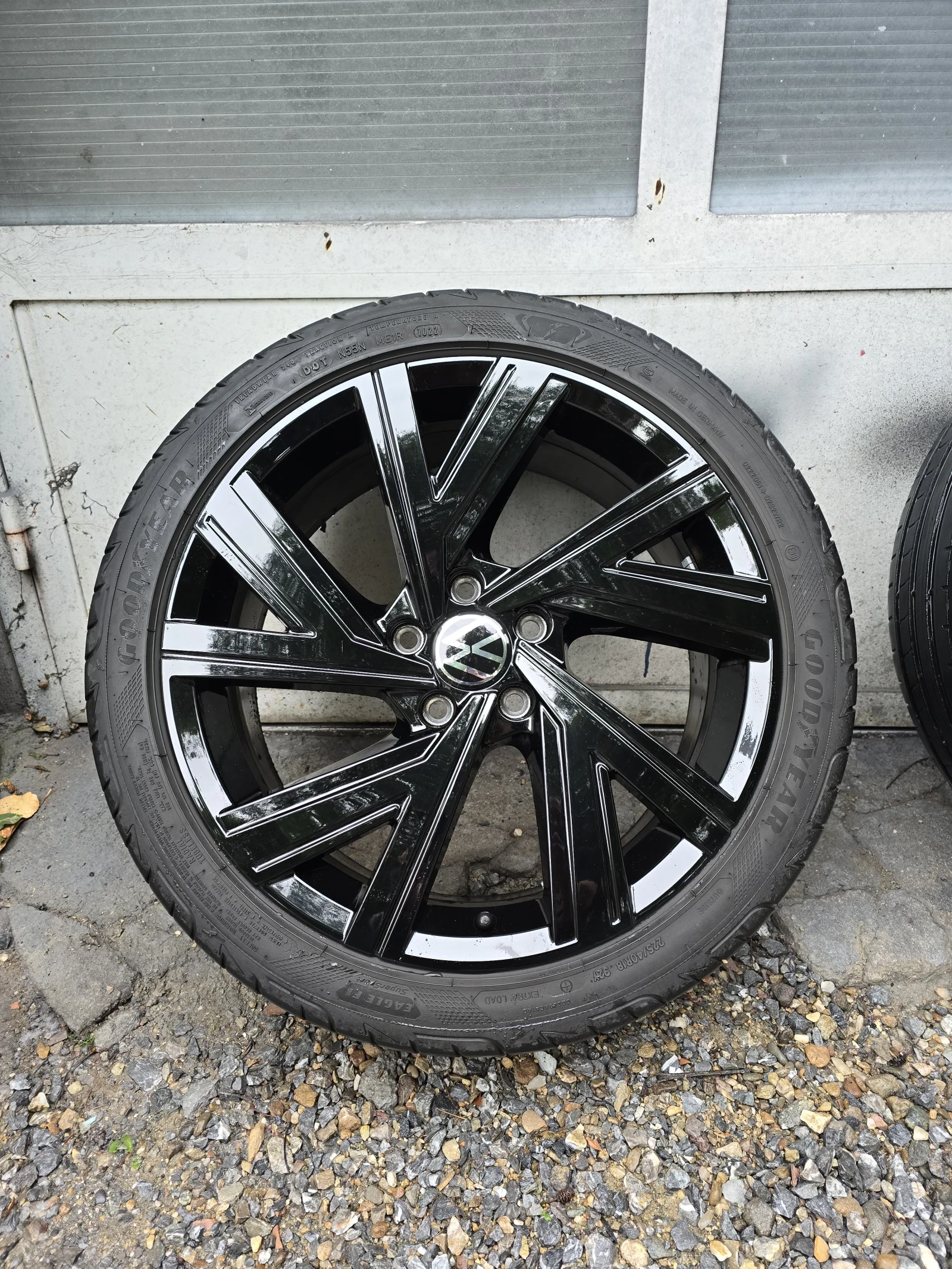    225/40R18 | Mobile.bg   2