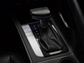 Hyundai Elantra 1.6 Automatic, снимка 9