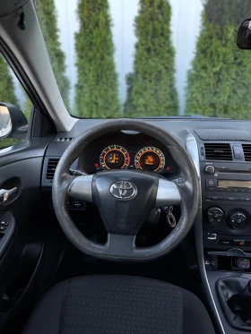 Toyota Corolla 2011 FACELIFT , снимка 12