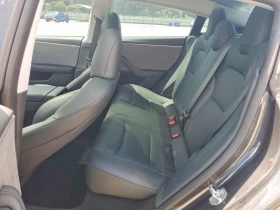 Tesla Model 3 - 18700 € / 36574.02 лв. - 81788532 10