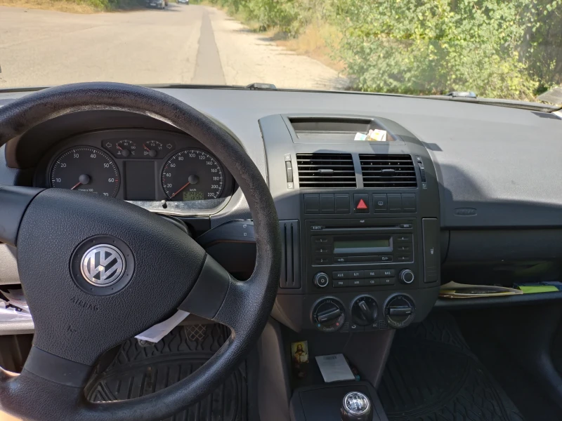 VW Polo, снимка 7 - Автомобили и джипове - 47653227