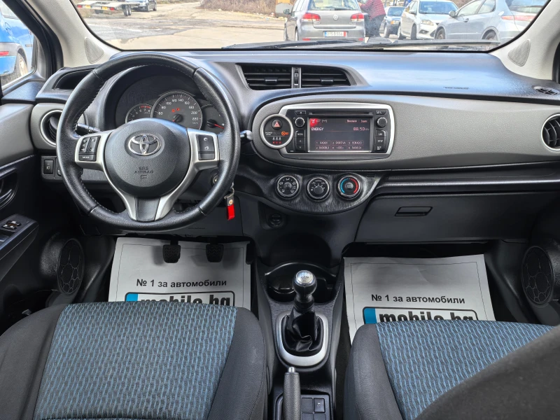 Toyota Yaris 1.0VVTI navi, снимка 8 - Автомобили и джипове - 49280181