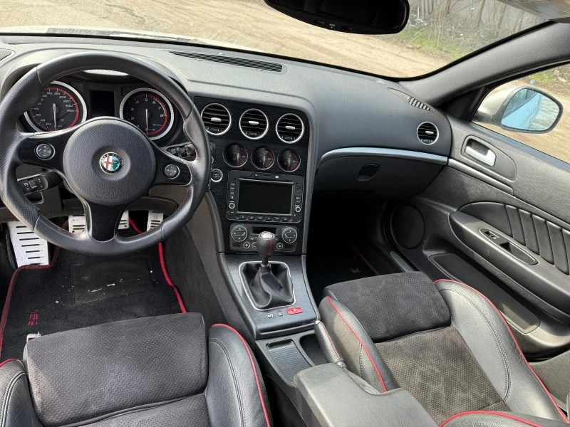 Alfa Romeo 159 sportwagon 1, 8 TB Guadrofogilo, снимка 9 - Автомобили и джипове - 49380722