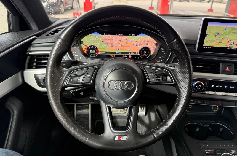 Audi A4 2.0///Digital-Cockpit///S-Line///Top, снимка 11 - Автомобили и джипове - 49514370