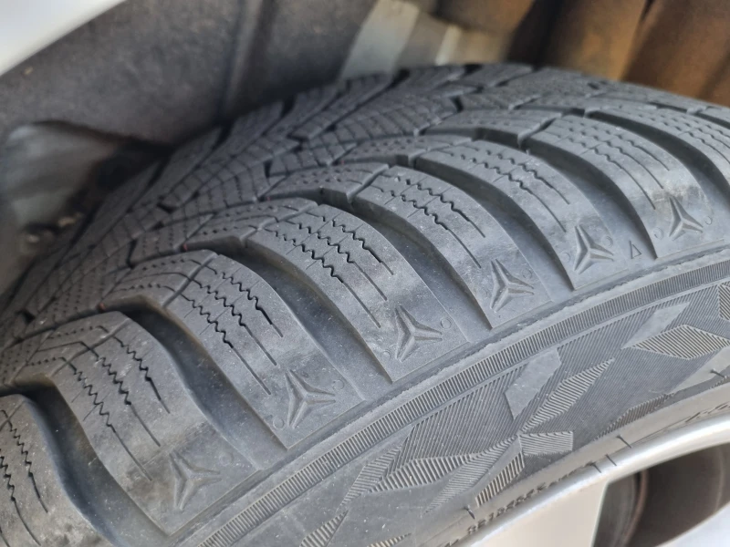 VW Golf 1, 6 TDI  110, снимка 14 - Автомобили и джипове - 52269939