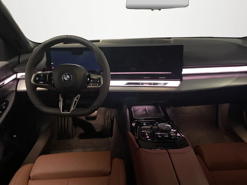 BMW 550 xDrive Touring, снимка 7 - Автомобили и джипове - 51484603