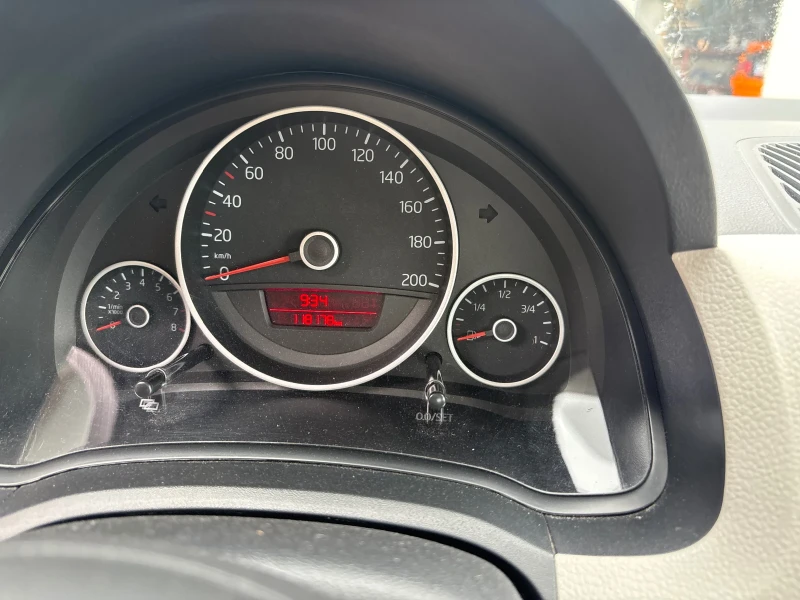 VW Up 1.0 move up!, снимка 12 - Автомобили и джипове - 51795701