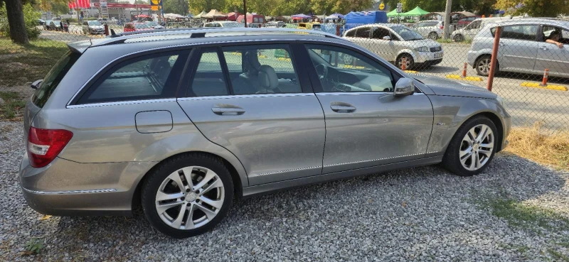 Mercedes-Benz C 220, снимка 3 - Автомобили и джипове - 51844488