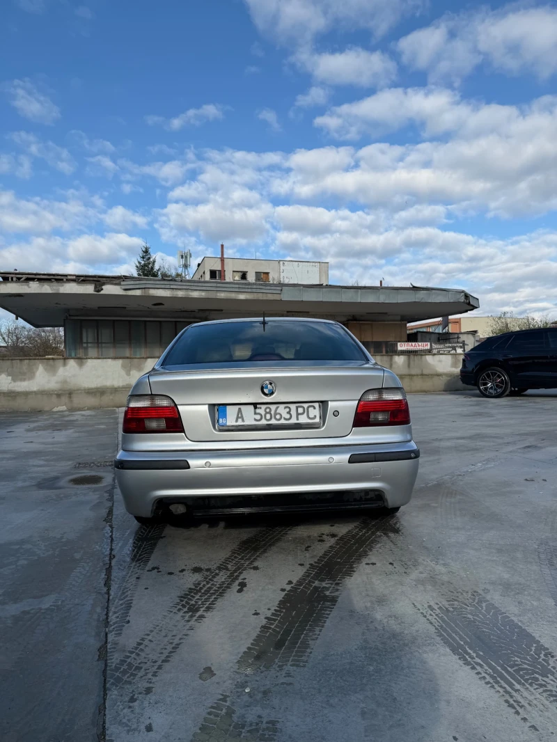 BMW 520 520d, снимка 4 - Автомобили и джипове - 52425246