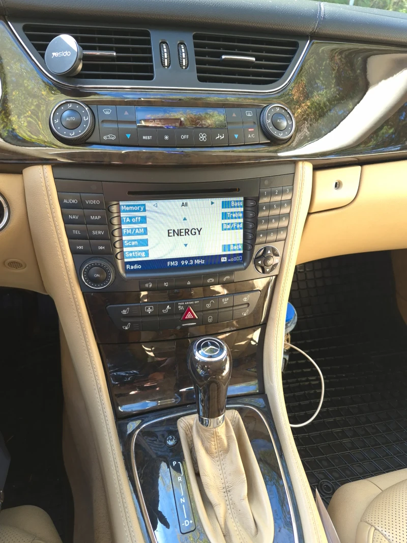 Mercedes-Benz CLS 320 3.2, снимка 4 - Автомобили и джипове - 52589889