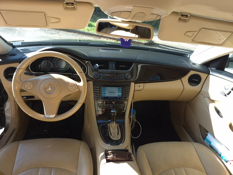 Mercedes-Benz CLS 320 3.2, снимка 3 - Автомобили и джипове - 52589889