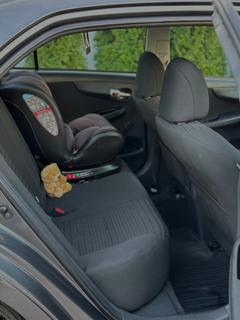 Toyota Corolla 2011 FACELIFT , снимка 16 - Автомобили и джипове - 52795052