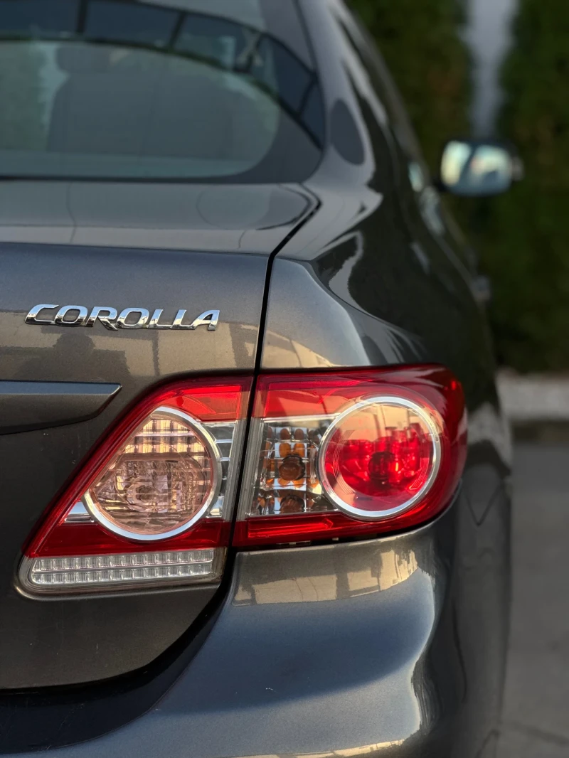 Toyota Corolla 2011 FACELIFT , снимка 9 - Автомобили и джипове - 52795052