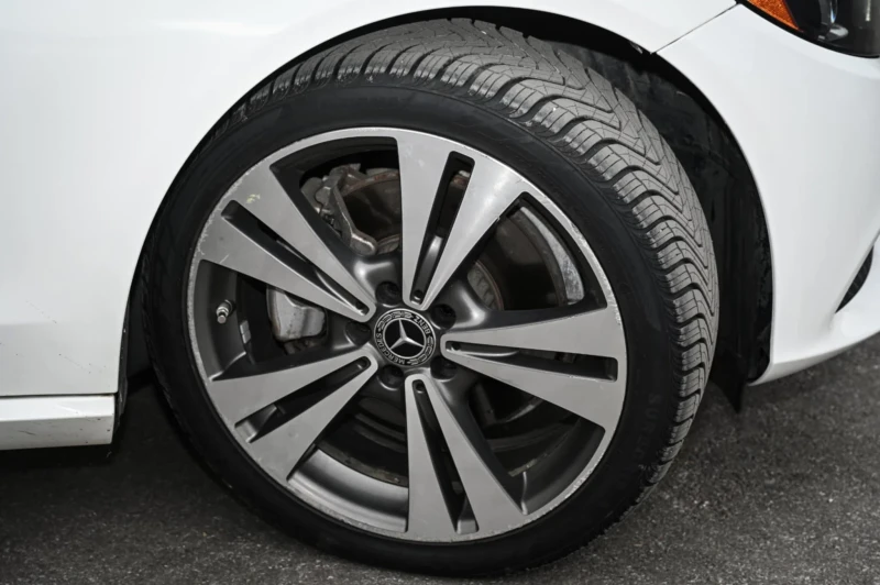 Mercedes-Benz C 300 С-300, снимка 3 - Автомобили и джипове - 52893900