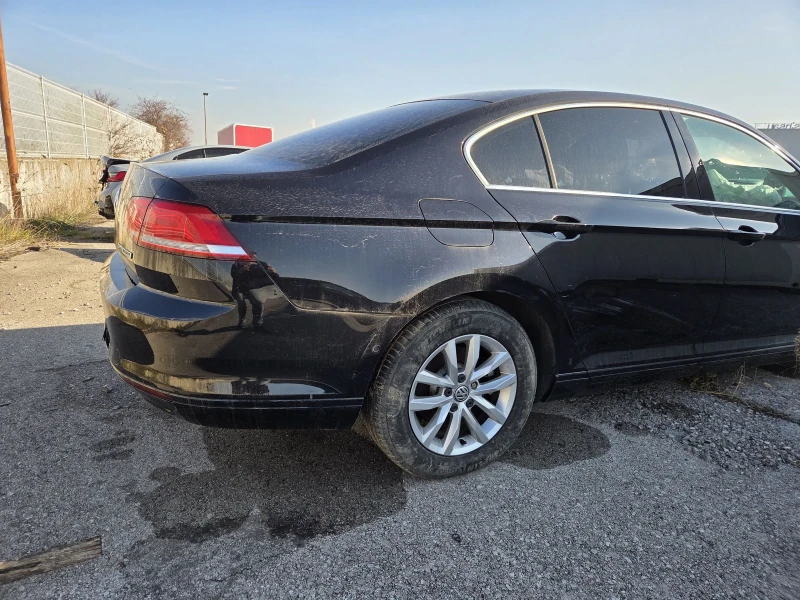 VW Passat, снимка 7 - Автомобили и джипове - 52923435