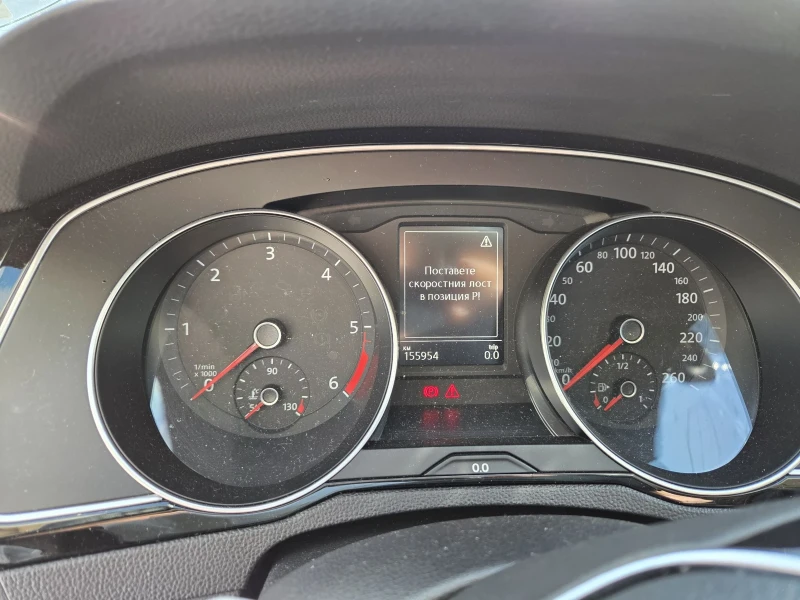 VW Passat, снимка 12 - Автомобили и джипове - 52923435